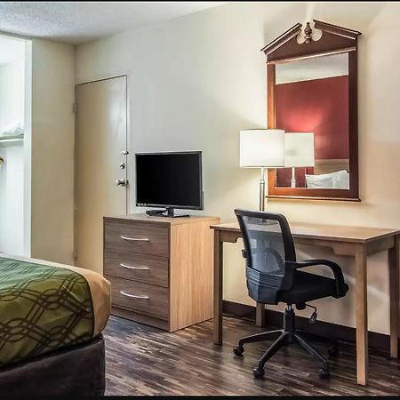 Econo Lodge Fort Payne Zewnętrze zdjęcie